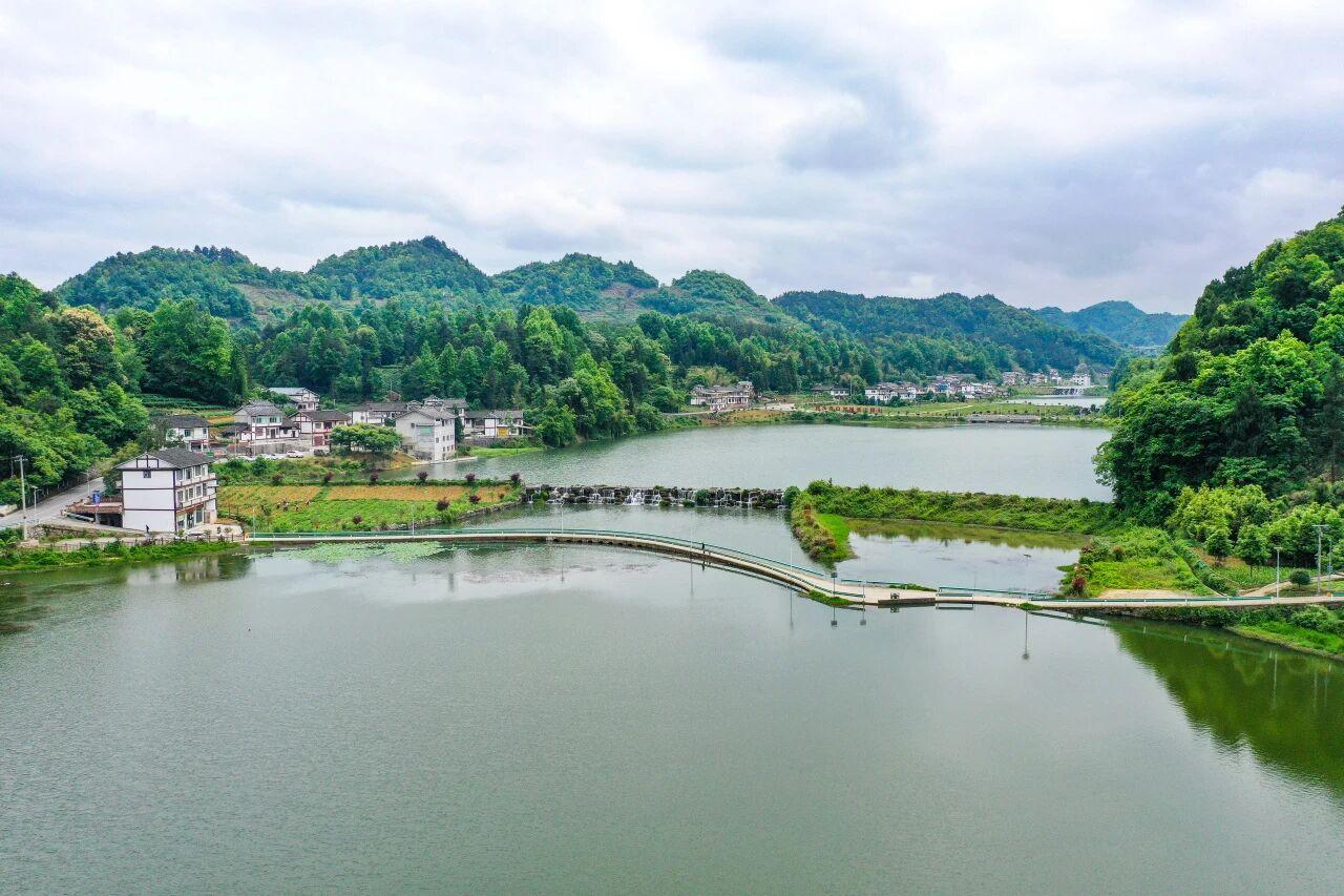 貴州省遵義市湄潭縣大溪溝生態(tài)清潔型小流域治理成效。潘希來(lái) 攝.jpg