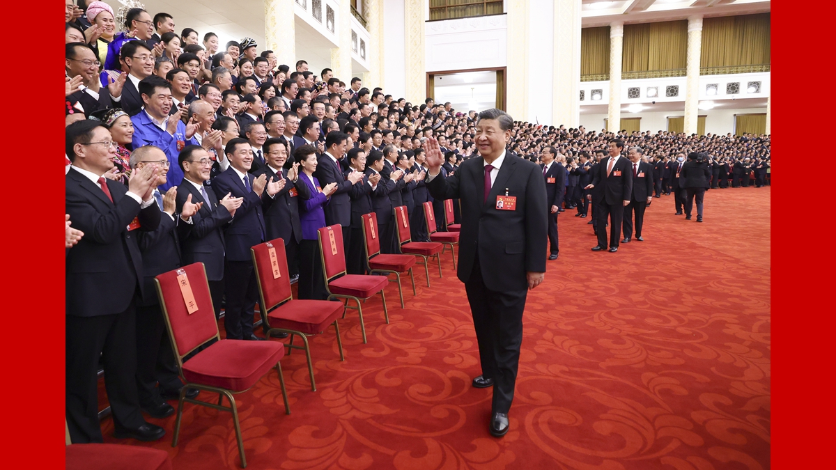 習(xí)近平等領(lǐng)導(dǎo)同志親切會(huì)見出席黨的二十大代表、特邀代表和列席人員